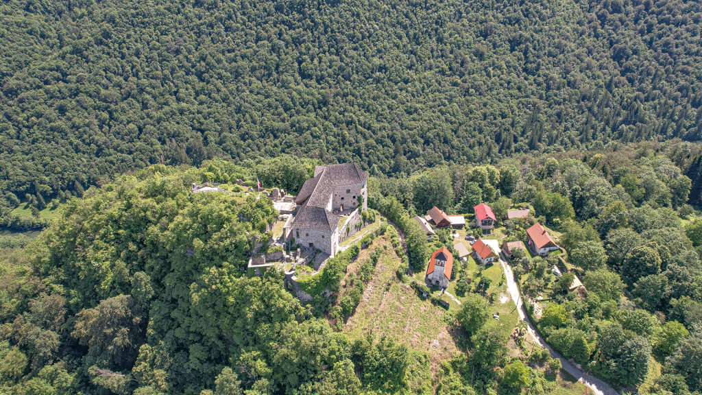 Colnarji - Kostel v Kolpski dolini (462 m)